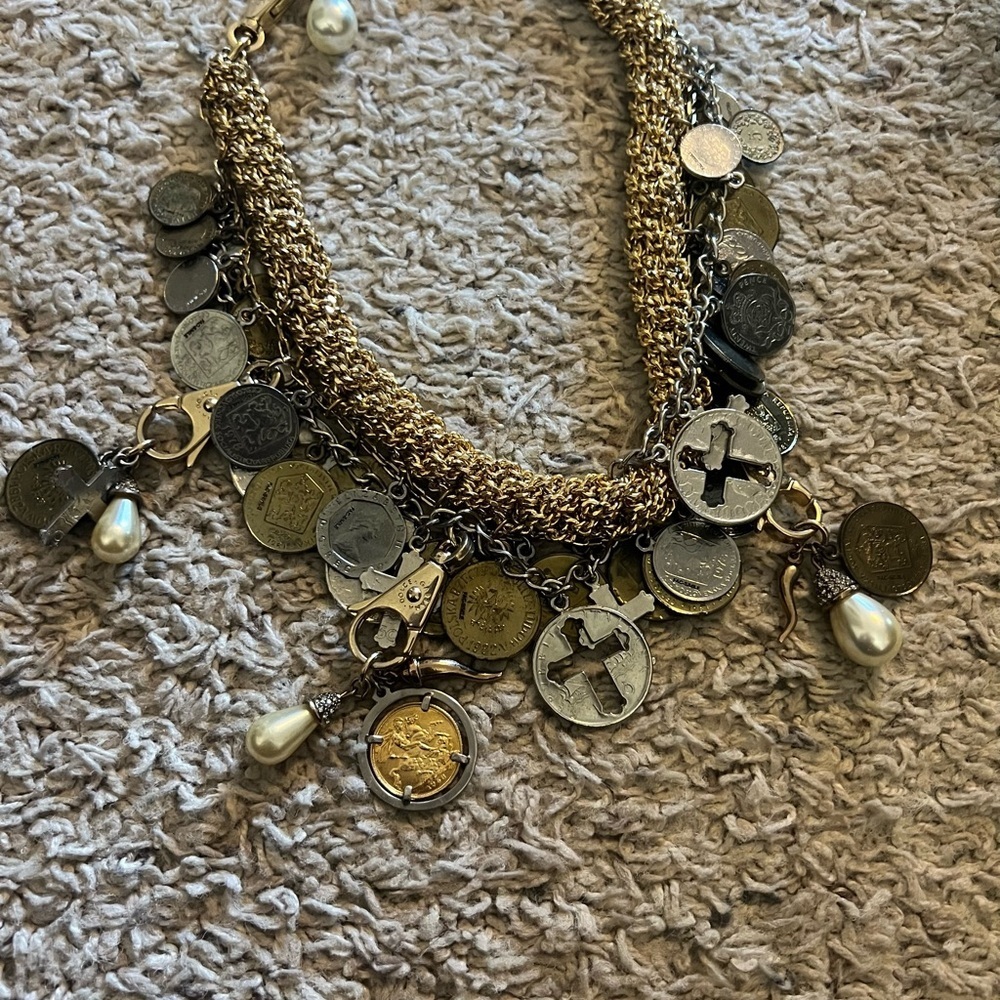 Dolce and gabbana charm necklace - Picture 4 of 5